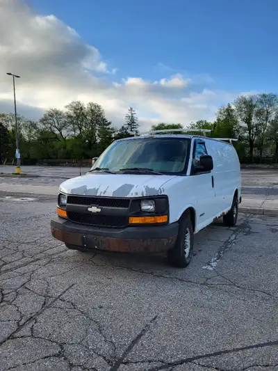 Chevrolet Express 2005