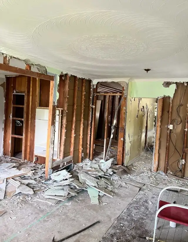 Trusted Demolition 467325060384051202