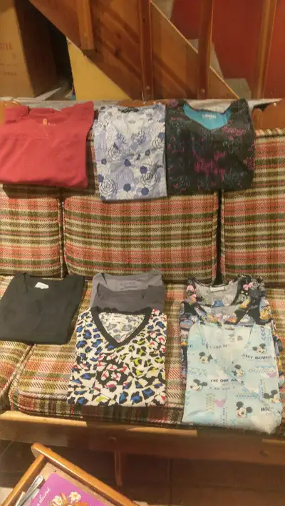 Uniforme haut femme, View more