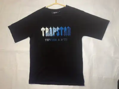 Trapstar "It's a Secret" black and blue t-shirt, size small, View more