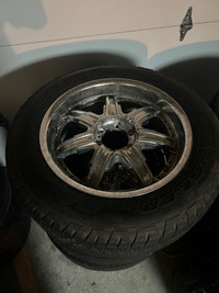 P275/55/R20 tires on 20” chrome rims 6 lug