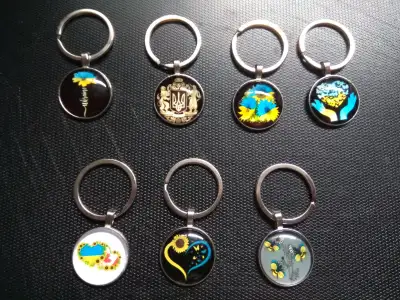 Keychains with Ukrainian symbols, View more