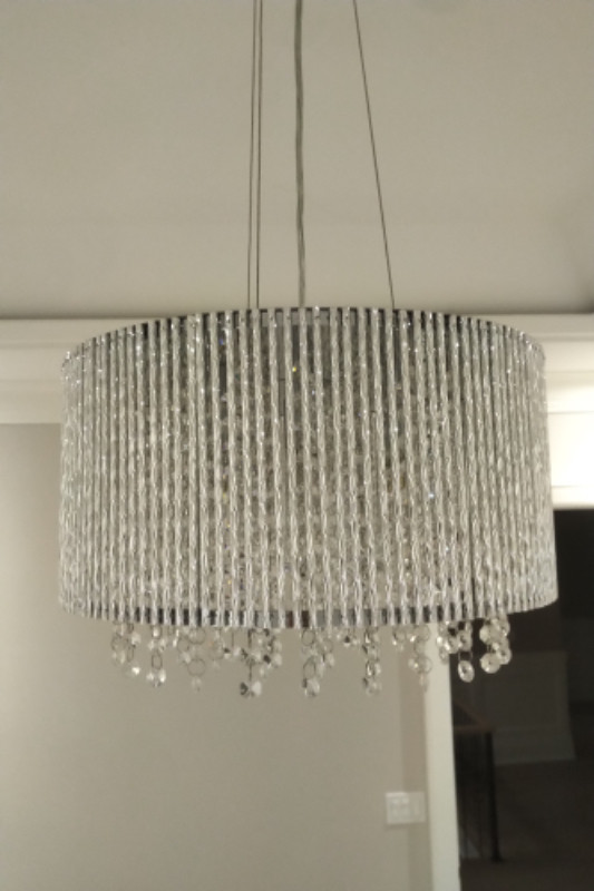  PRICE DROP Gorgeous Round Crystal Chandelier for Sale!  in Indoor Lighting & Fans in City of Toronto - Image 2