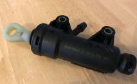 BMW E46 Clutch Master cylinder