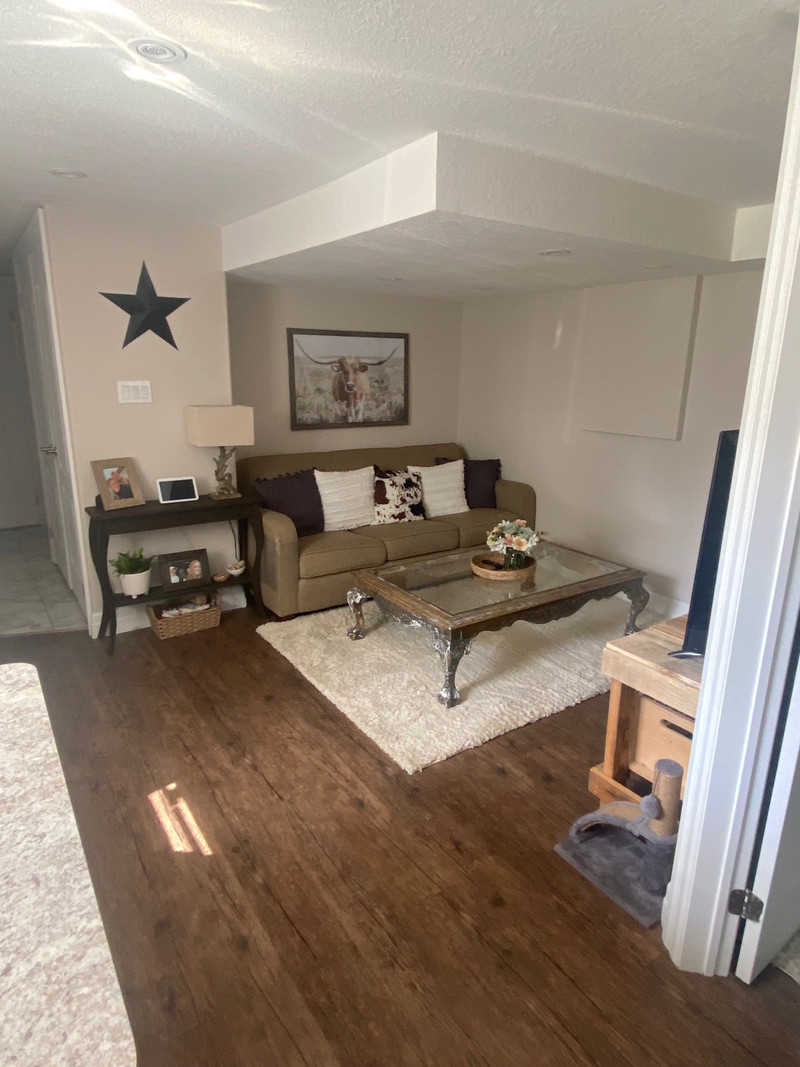 1 Bed Basement Apartment Long Term Rentals Peterborough Kijiji