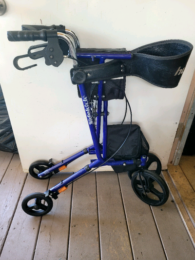 Hugo Sidekick Walker Side - Folding Rolling Walker with a Seat & Brakes. In great shape. #4388206626