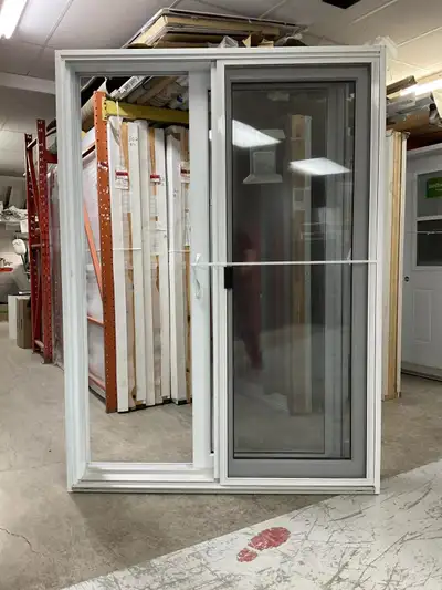 1357PP Porte patio PVC 5′ Blanche 58 3/4×81 1/8 ouv. Gauche, View more