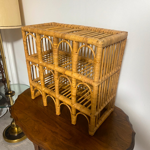 Vintage Boho Bamboo Wine Rack in Home Décor & Accents in City of Toronto - Image 3