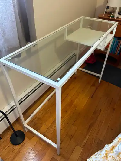 Glass top computer desk white metal. 100 X 36 cm, 73.5 cm in height