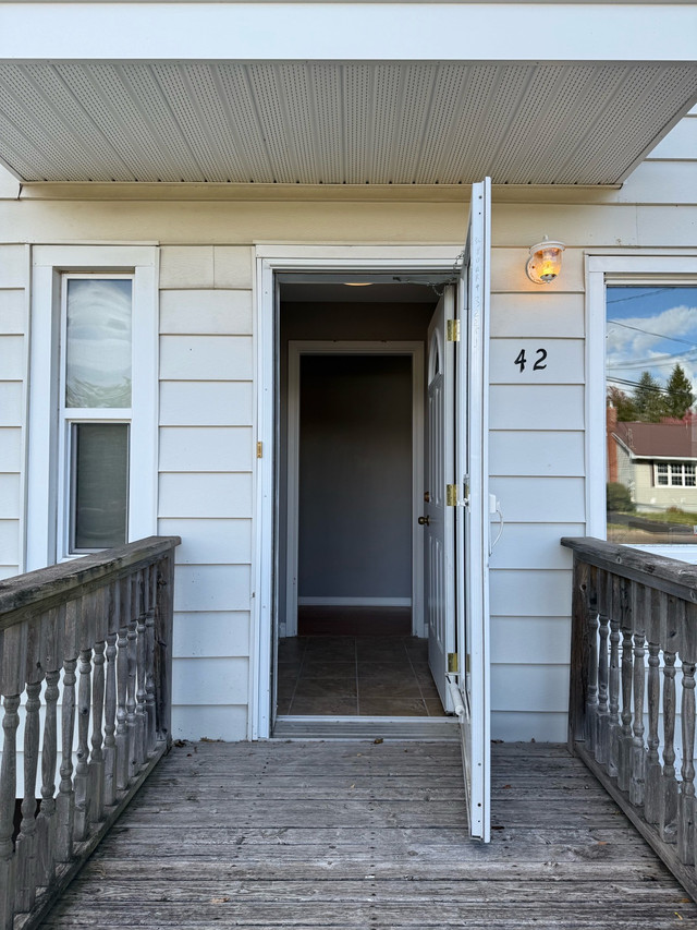 4 Beds 2 Baths in Long Term Rentals in Moncton