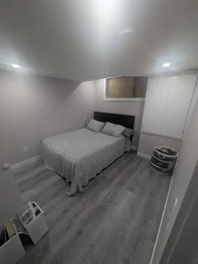 Charming 1-Bedroom, 1-Bathroom Basement Suite in Silverado SW