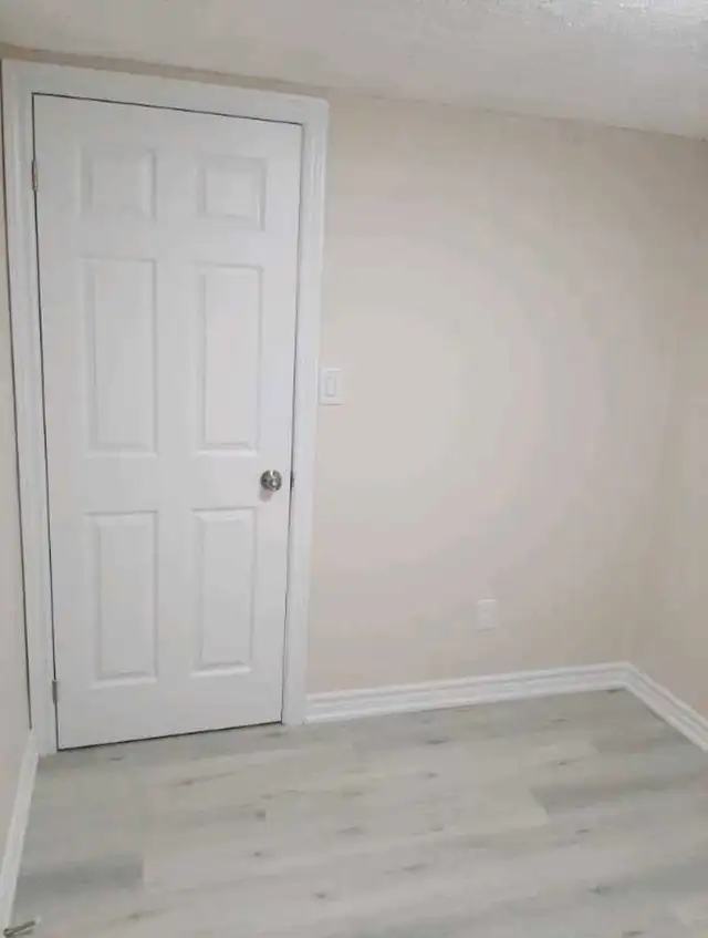 A Private Furnished Room Rent in Scarborough Toronto July 1st62865716797443121