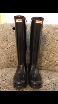 Women’s Hunter Boots Size 8