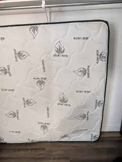 Matelas Lit Queen, View more