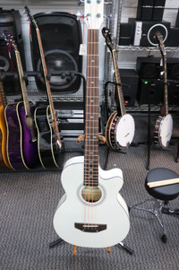 MADERA AB470CE ACOUSTIC BASS WITH PICKUP - WHITE (#4668)