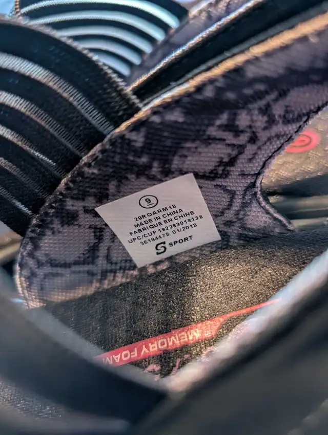 women's sandals in Women's - Shoes in Thunder Bay - Image 5