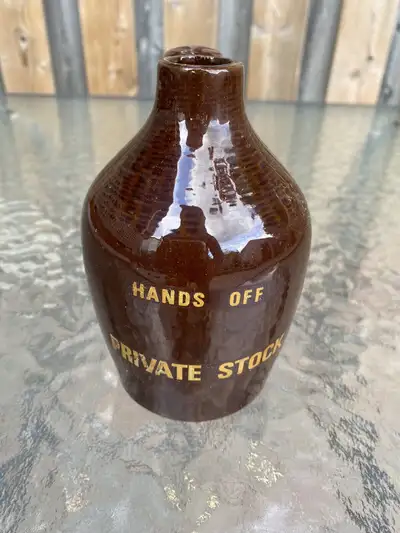 Measures 6” tall 3” wide. Perfect for bar, man cave, games room. In very good condition. Asking $15...