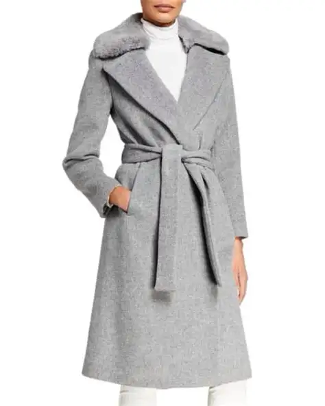 Baylee Coat with Faux-Fur Collar - SM in Women's - Tops & Outerwear in Kitchener / Waterloo - Image 2