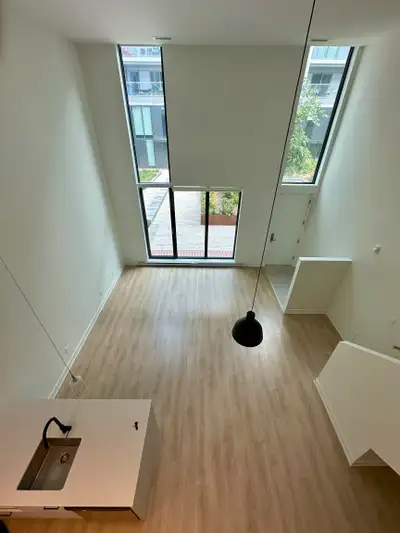 3 1/2 neuf - Outremont - Cession de bail - disponible maintenant