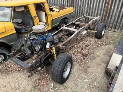 1977 Ford F250 4x4 Rolling Chassis. Was a running and driving truck before body was removed , spring...