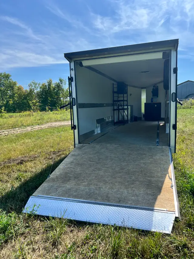 Insulated Trailer 7.5' x 20' in Cargo & Utility Trailers in City of Montréal - Image 6