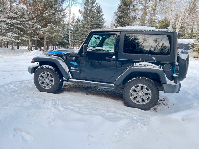 2017 Jeep Wrangler 6 speed Sport in Cars & Trucks in Sudbury - Image 3
