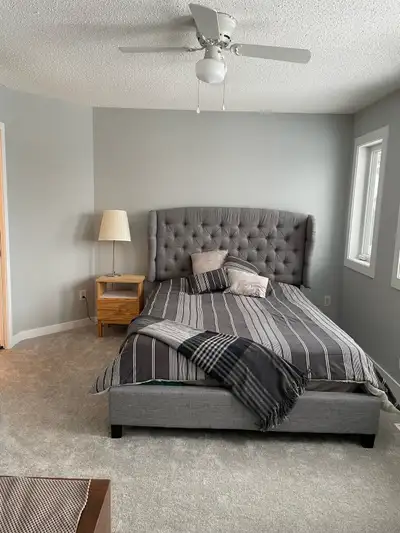 Looking for a roommate for my two bedroom townhouse in summerwood (Sherwood Park). You will get a Ma...