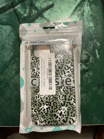 iPhone 15 Plus Leopard Case, View more