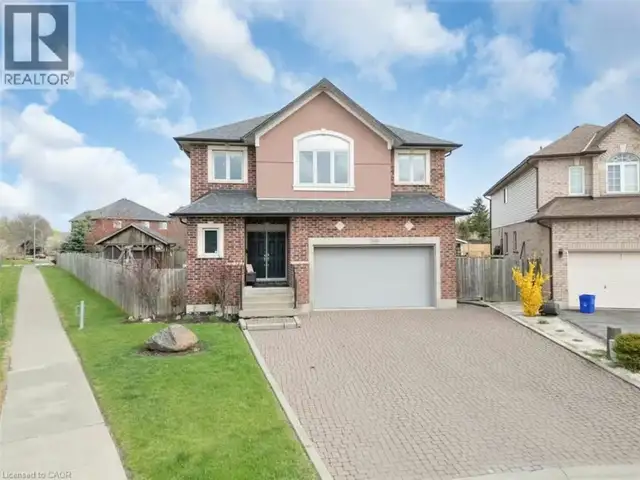 2 rooms for rent in beautiful house on Hamilton mountain/pool