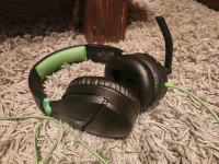 Turtle Beach Recon 70X headset (barely used)