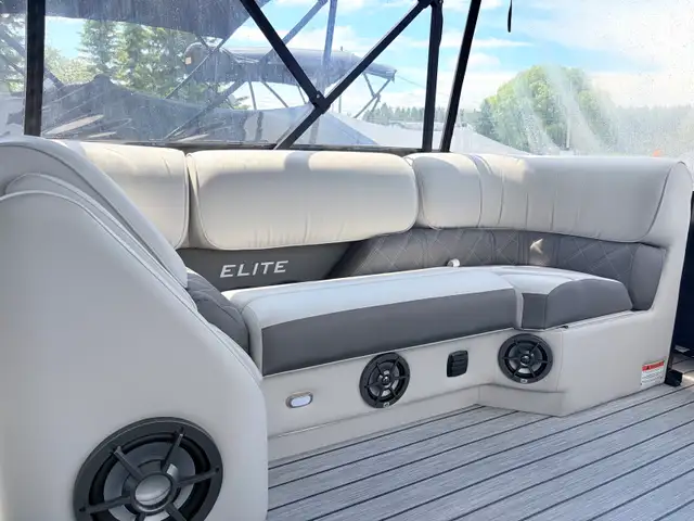 G3 ELITE 326SE 2023 in Powerboats & Motorboats in Lac-Saint-Jean - Image 10