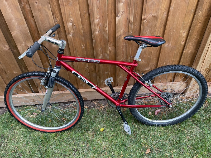 GT Karakoram mountain bike with front suspension Mountain Oakville