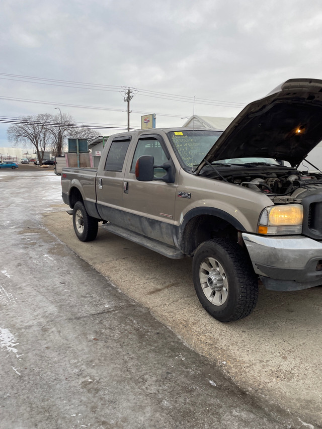  Parting out an 04 F-350  in Auto Body Parts in Edmonton