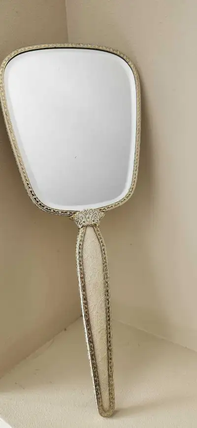 Regent Of London Mirror Bone And Lace, View more