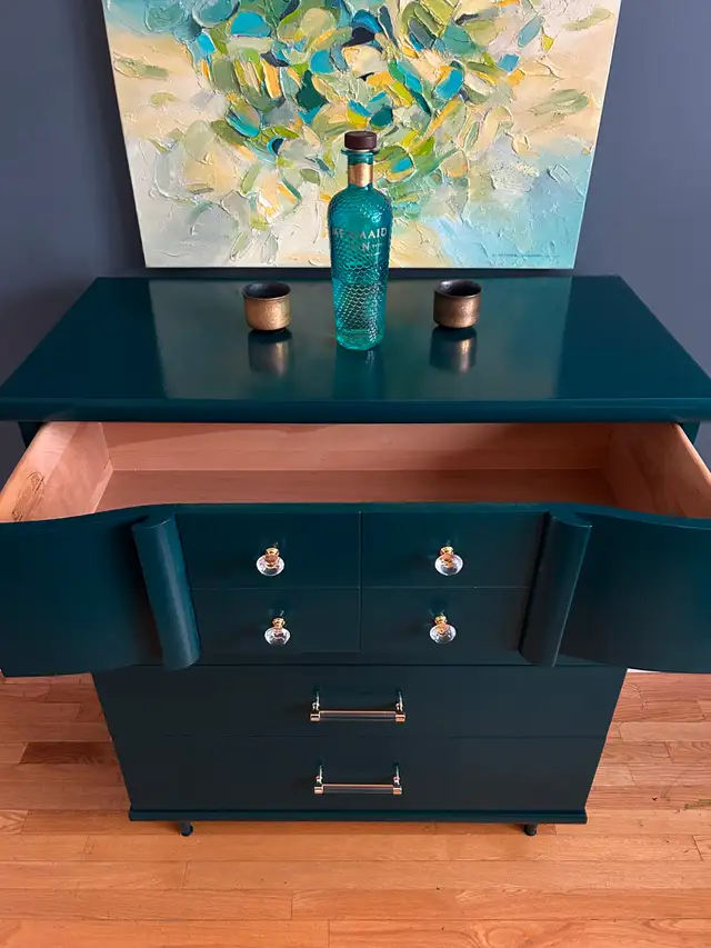 SOLD—Vintage Peacock Tallboy Dresser in Dressers & Wardrobes in Ottawa - Image 5