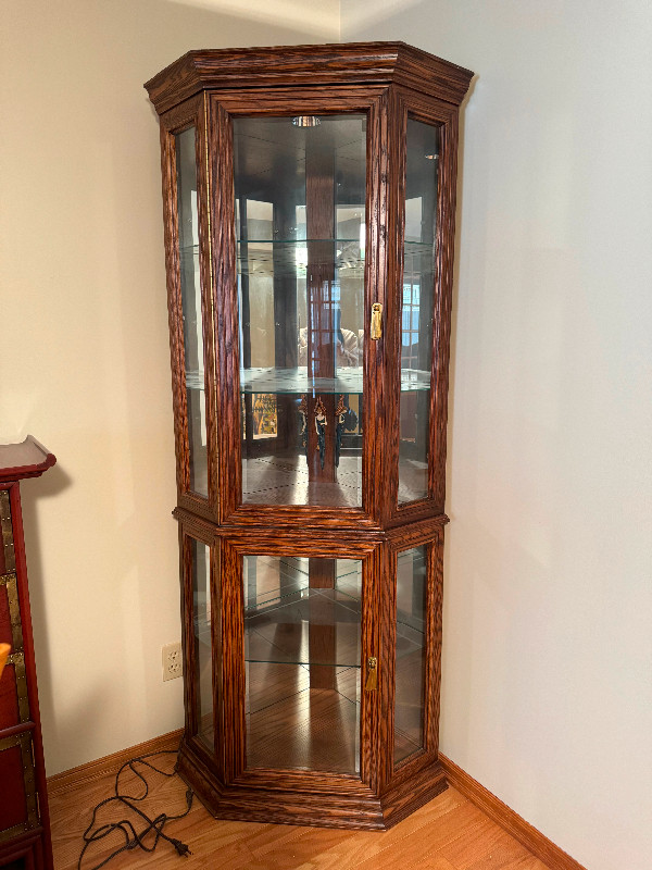 Antique Curio Cabinet Solid Wood in Hutches & Display Cabinets in Winnipeg