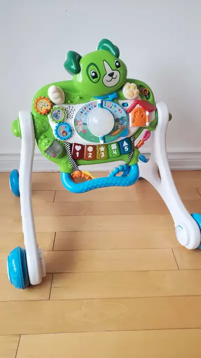Comme neuf, parfait pour un bébé ou jeune enfant.