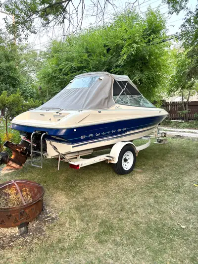 I AM SELLING MY 1995 BAYLINER CAPRI 1850 SS. HAS A MERC CRUISER 3.0LXL INBOARD MOTOR . HAD OVER $300...