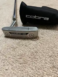 Cobra golf putter left hand and putting Matt 
