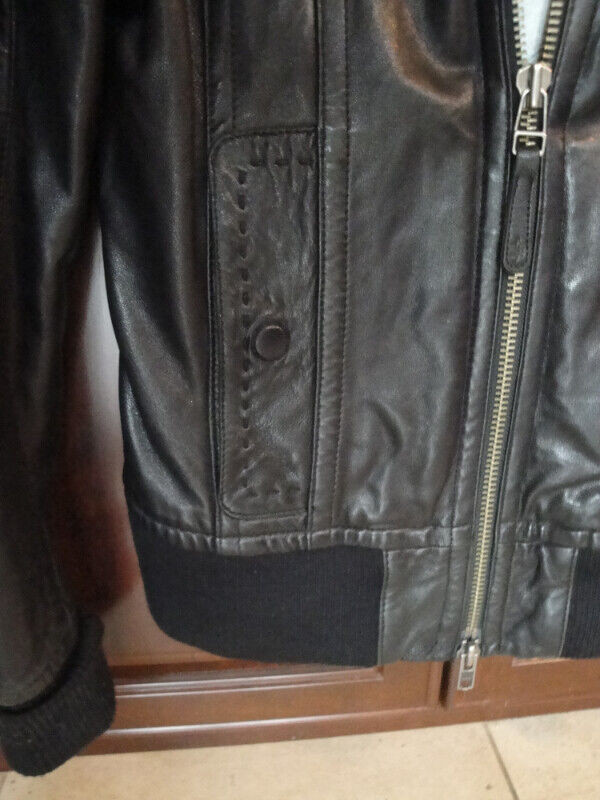 Aritzia -Mackage Ladies Leather Jacket - Black - Medium in Women's - Tops & Outerwear in Ottawa - Image 4