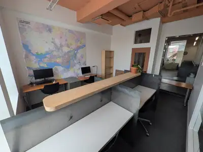 Bureau privé clé en main – Quartier Angus (3 à 6 postes) Situé dans le Co-Working de l’Espace Kampus...