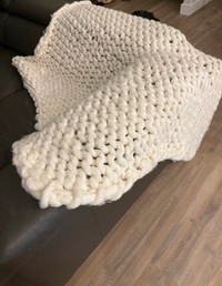 Extra large chunky knit blanket