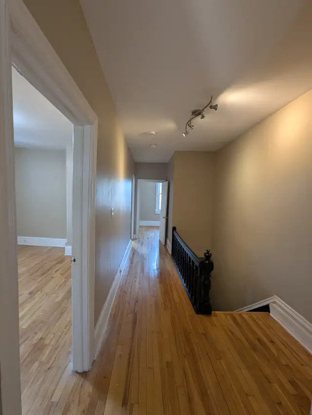 1 Bed + Den in Hintonburg/Wellington Village/Parkdale in Long Term Rentals in Ottawa - Image 8