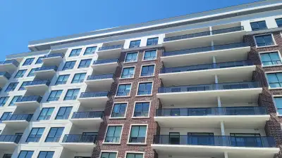 Welcome to NorthLink! Incredible development on the edge of Sunningdale Golf Club. This unit is 1360...