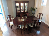Luxurious Hardwood Dining Room Set w/ 6 Chairs and Lit Buffet