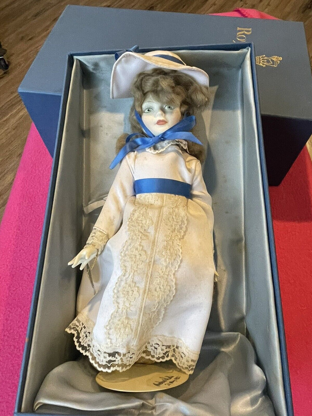 Royal Doulton Nisbet Big Sister - 2525 in Arts & Collectibles in Dartmouth