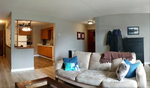 I have a lovely one bedroom in a quiet building in Guelph, Close to shopping, downtown and the unive...