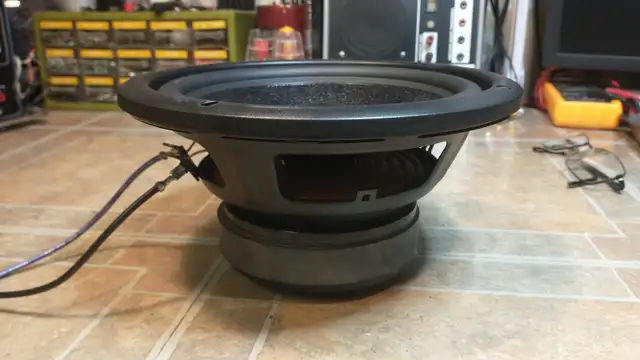 Replacement 8" Subwoofer Speaker Element in Speakers in Kitchener / Waterloo - Image 5