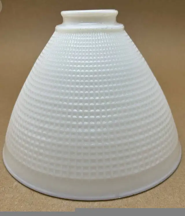 Vintage Milk Glass Waffle Pattern Pendant Light in Indoor Lighting & Fans in Oshawa / Durham Region - Image 3