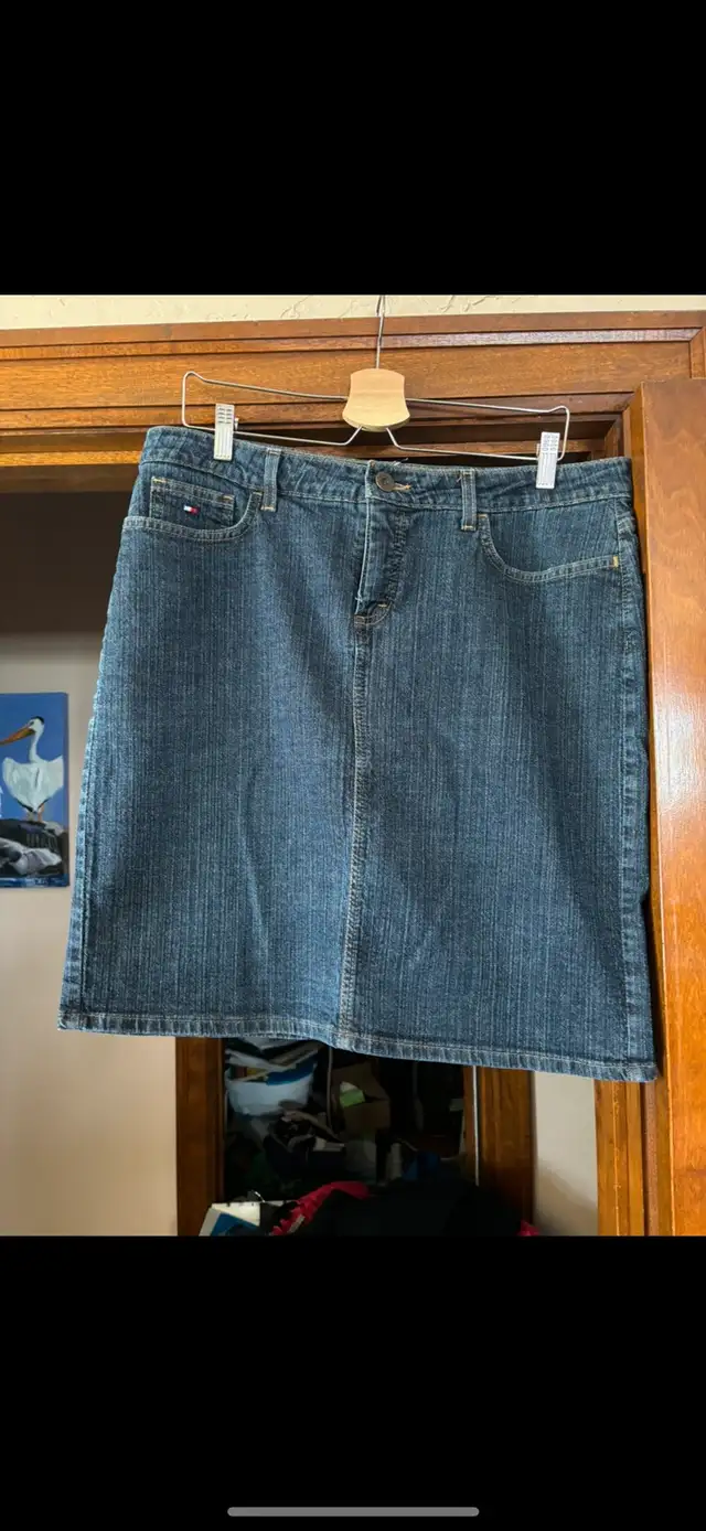 Women’s Tommy Hilfiger - Denim Skirt - Size 16 - NEW628637371249941210
